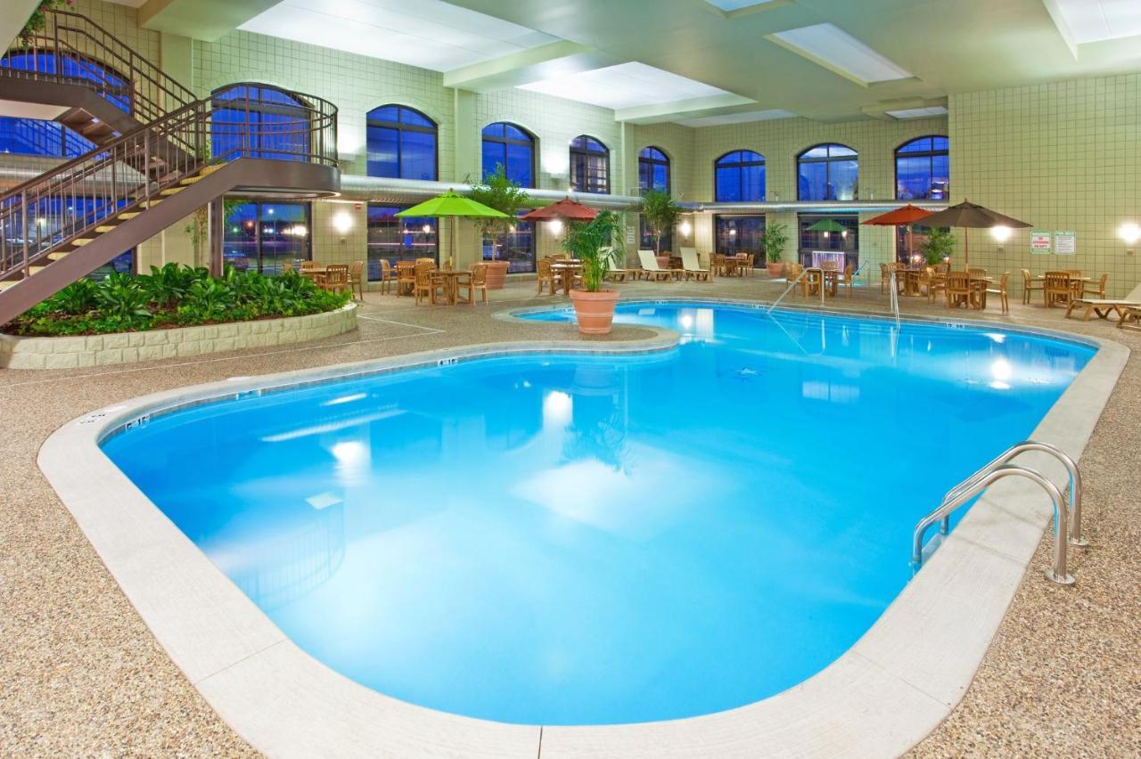 Holiday Inn Midland By Ihg Dış mekan fotoğraf
